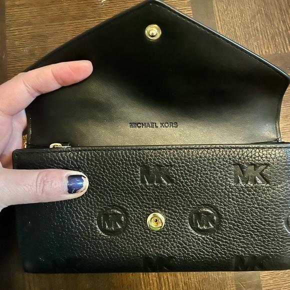 Michael Kors Jet Set Travel Large Envelope Wallet - Picture 2 of 5